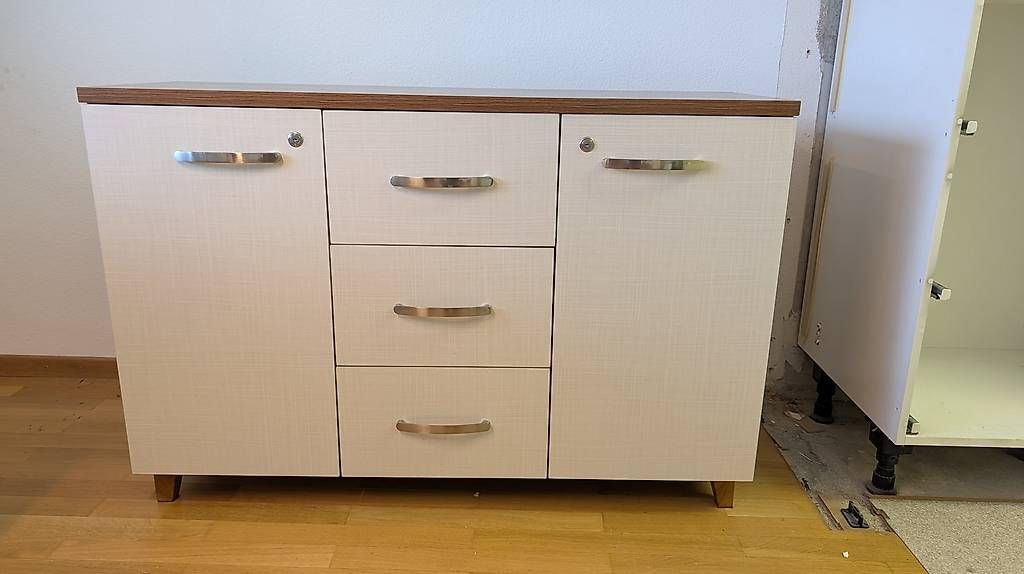 Commodes: Gepflegtes Sideboard/Kommode – D'occasion à Baar par Nermal03