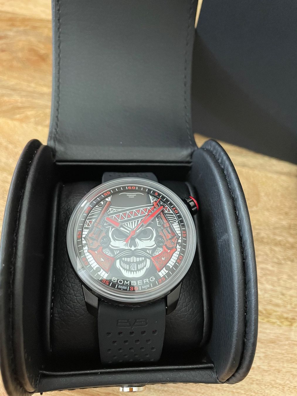 Bomberg Orologi: BOMBERG BB-01 Automatic Pistoleros **NEUWERTIG** – Nuovo (secondo la descrizione) da Allschwil venduto da KShing 4