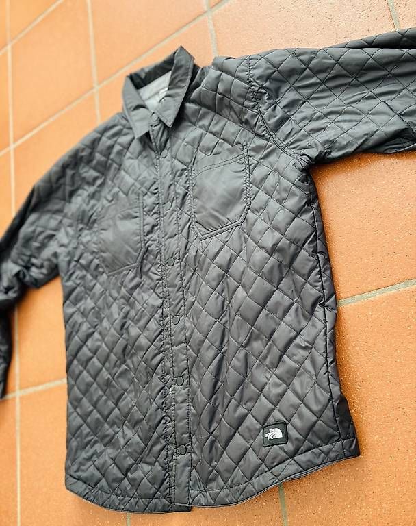 Hemden: Bellissima camicia termica The North Face – Gebraucht aus Gentilino von cmz144 2
