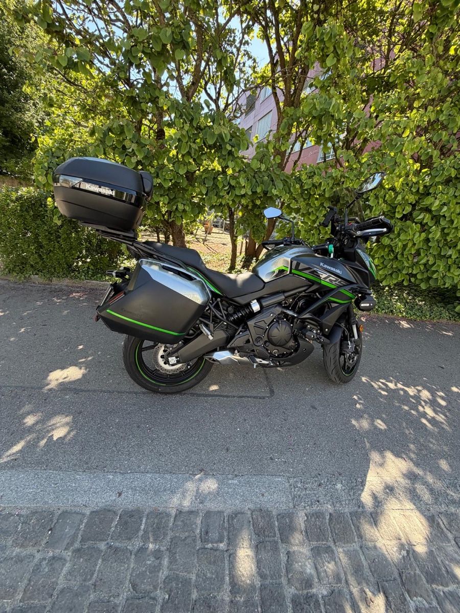 Kawasaki Touring: Kawasaki Versys 650 – Gebraucht aus zürich von milina 2