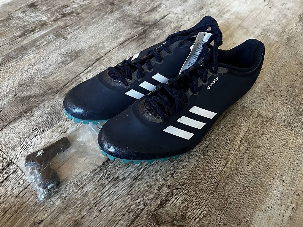 Scarpe da uomo: Adidas sprintstar Gr. 45 1/3 – Usato da Bern venduto da val_26qh