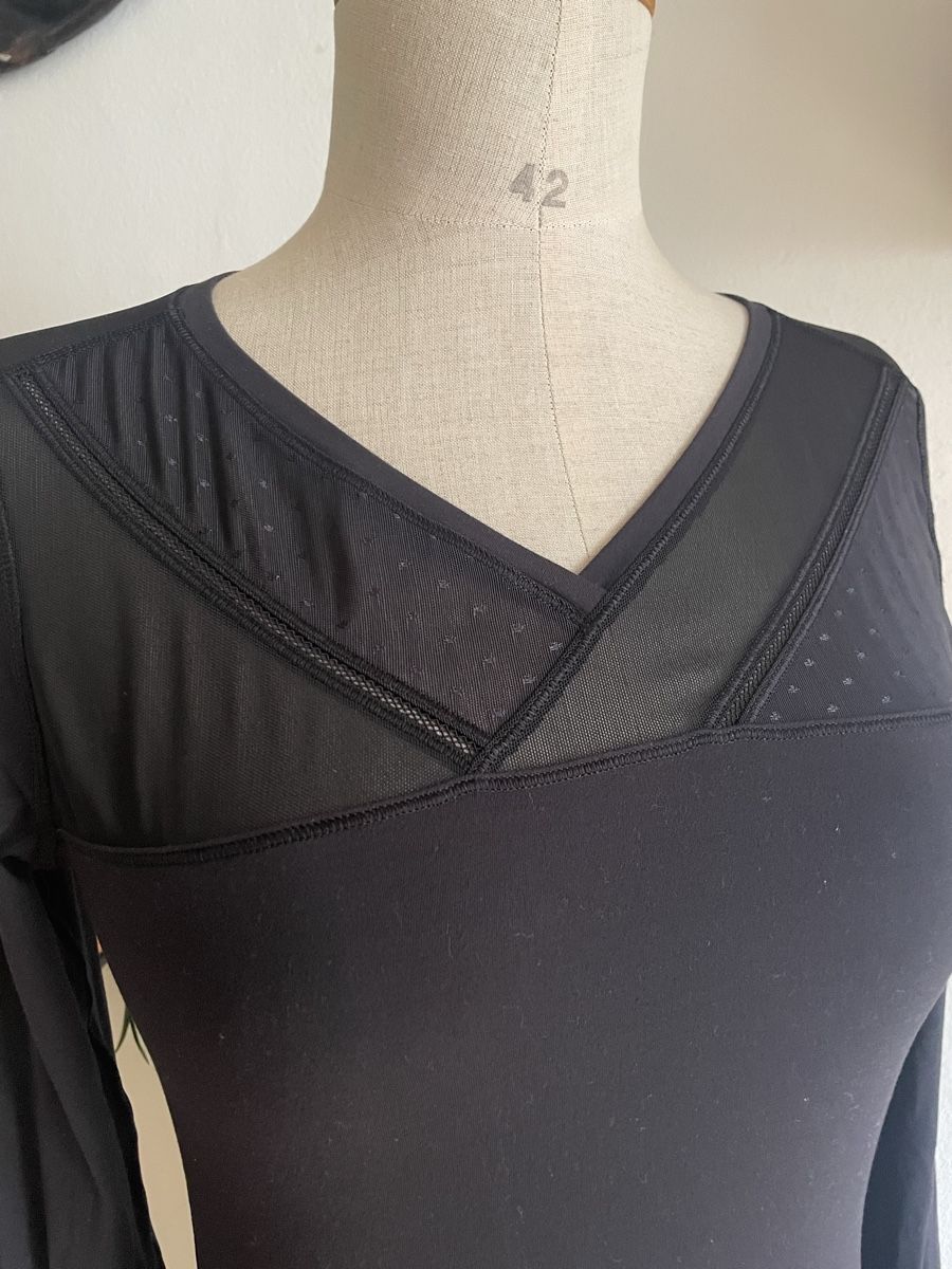 Lululemon Canottiere & Pantaloni: Lululemon Top nero maniche lunghe, taglia S/M – Usato da Quinto venduto da Arpe11 1