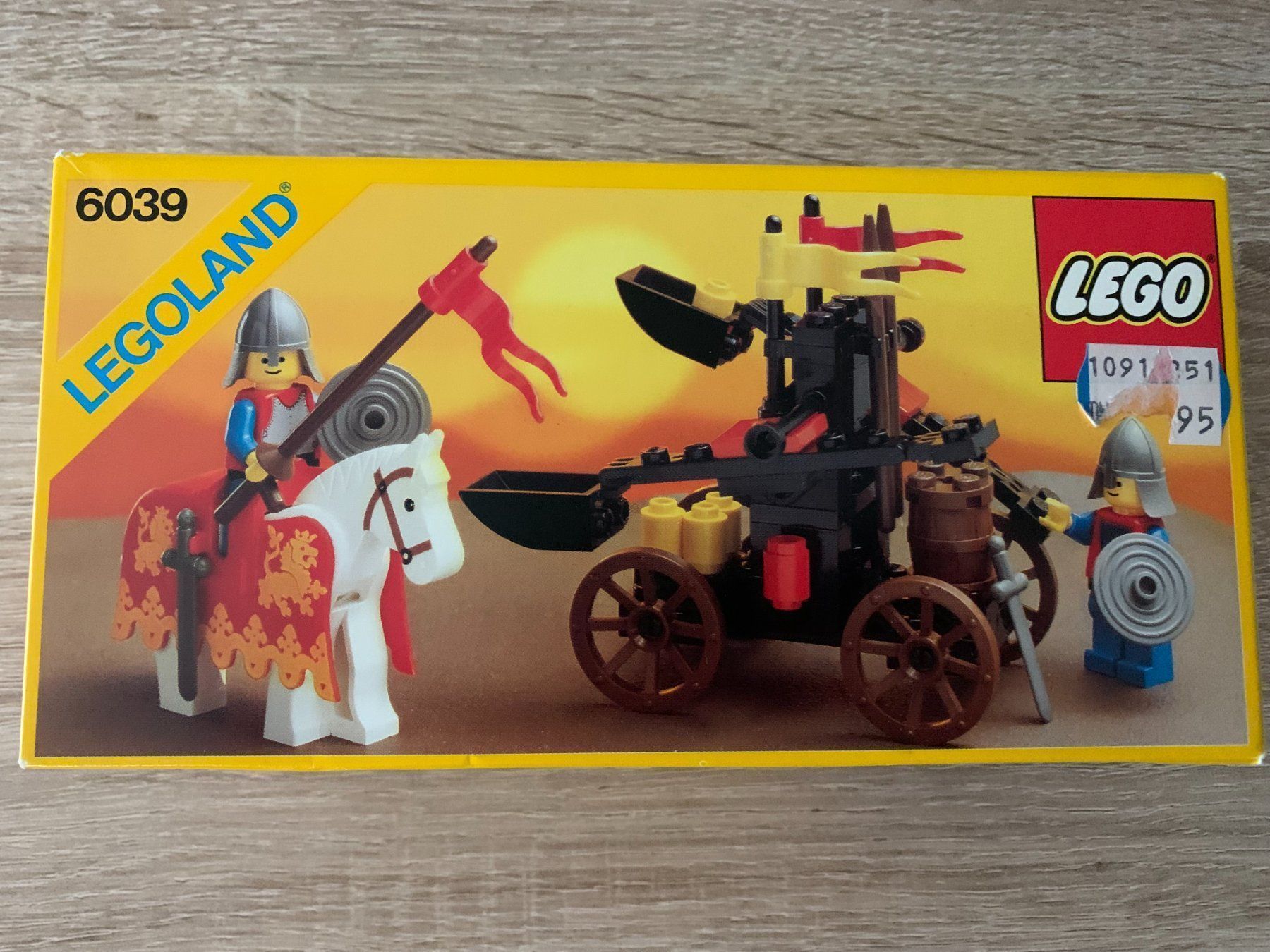 Lego Kit di costruzioni: LEGO Ritter 6039 Twin Arm Launcher – Usato da Basel venduto da Don-Angel 4