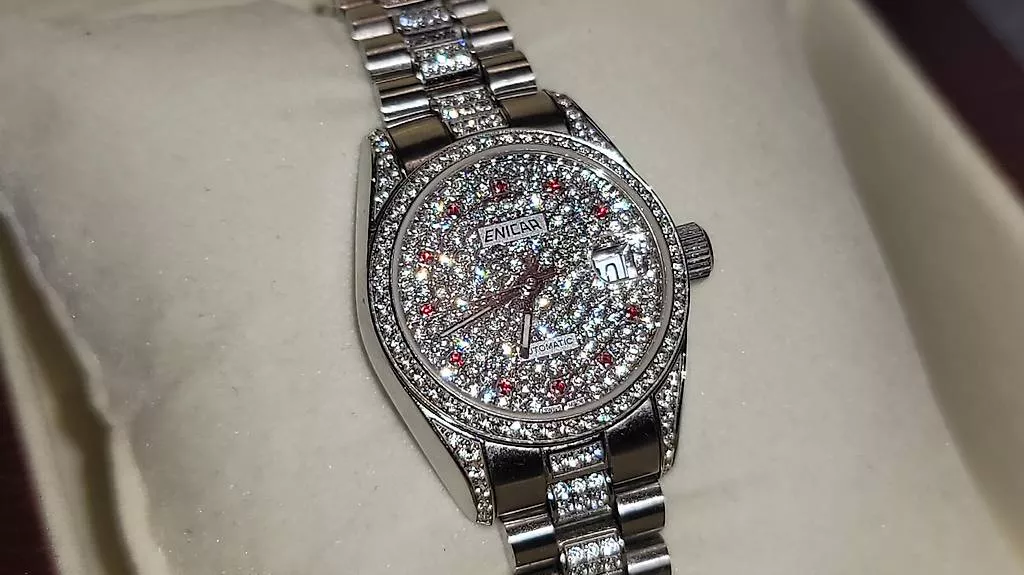 Uhren: ENICAR Date Automatic Lady 778.50.40 – Gebraucht aus Hünenberg von Rzirkon 2