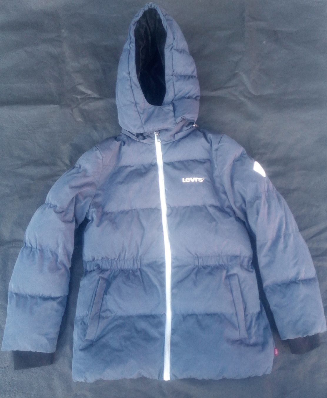 Levi's Vestes: Levi's Winterjacke mit Kapuze – D'occasion à Luzern par toenu23 1
