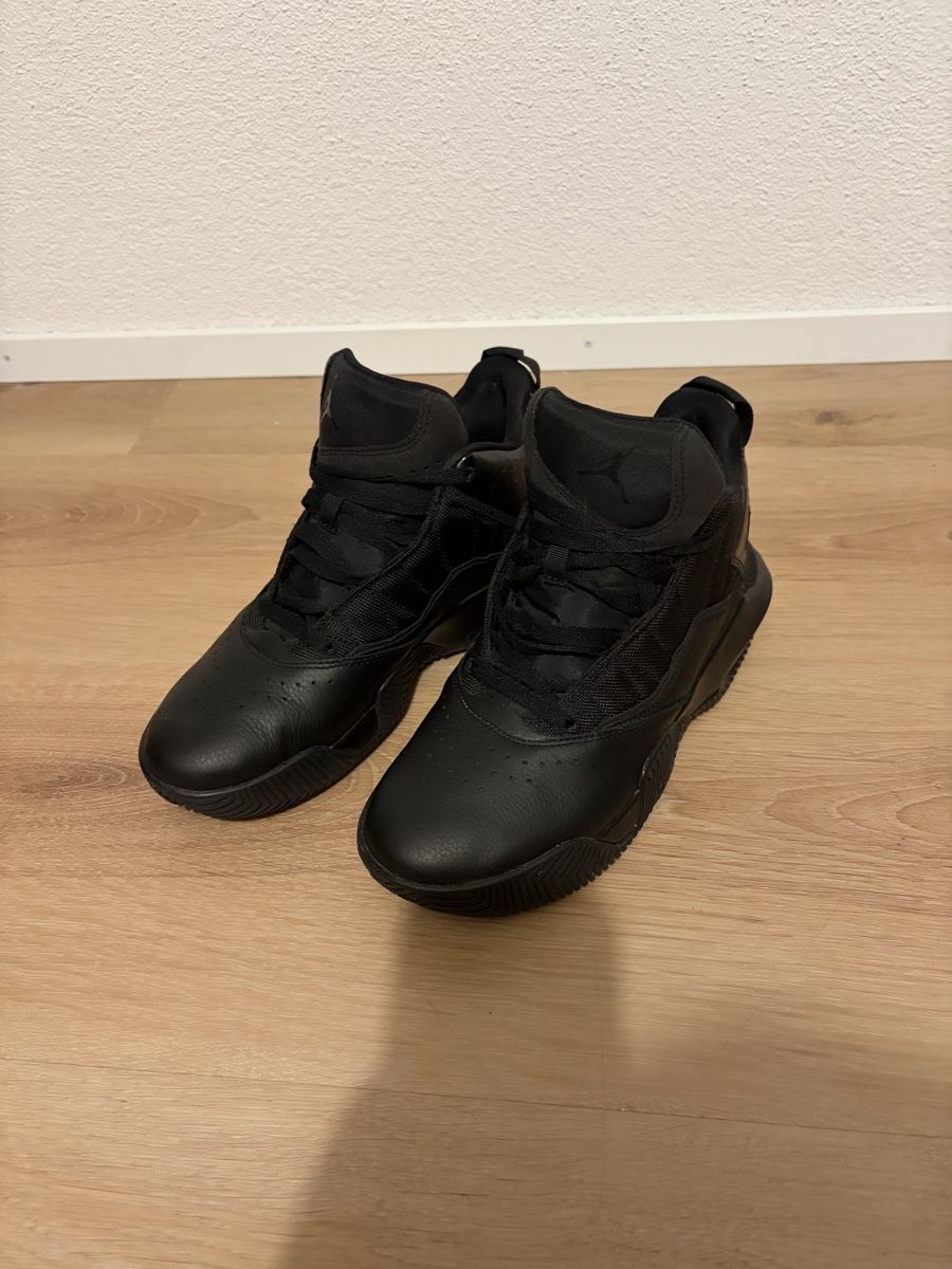 Jordan Scarpe da uomo: Jordan Sneaker Grösse 42 – Usato da aristau venduto da JoelM99 2