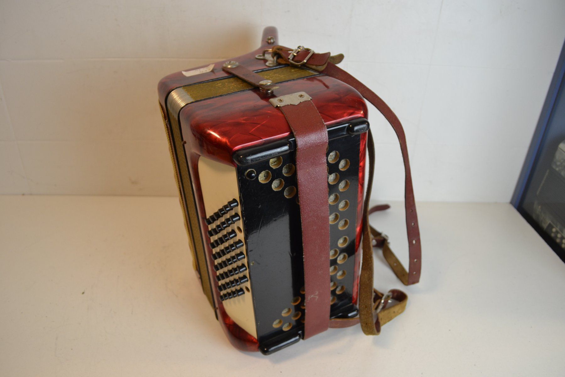 Hohner Strumenti musicali: Akkordeon chromatisch Hohner Concerto I – Usato da Zürich venduto da Brockito 8