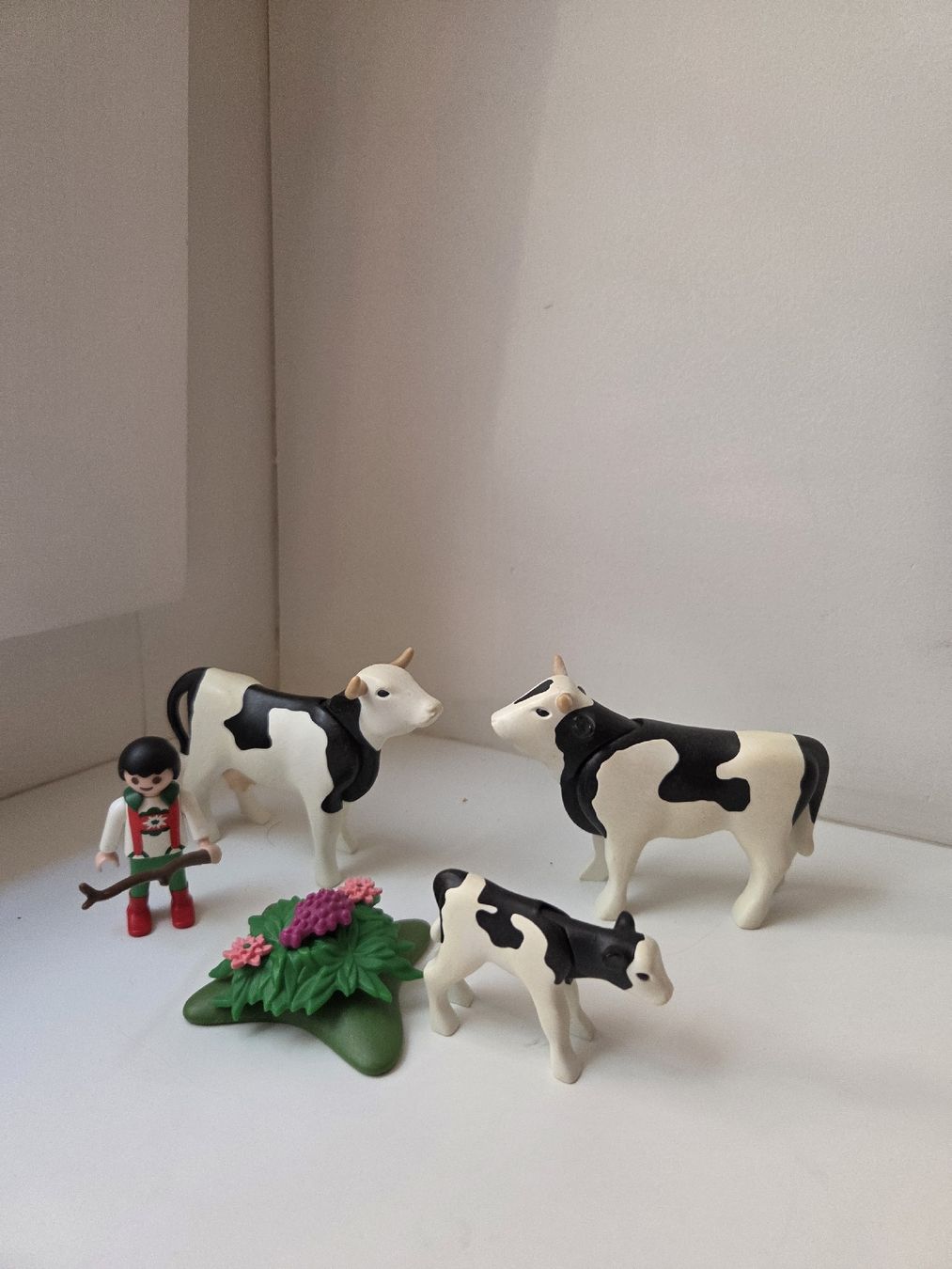 Playmobil Giocattoli: Playmobil set 3077 mucche e bambino – Usato da Locarno venduto da gab_22kt 1