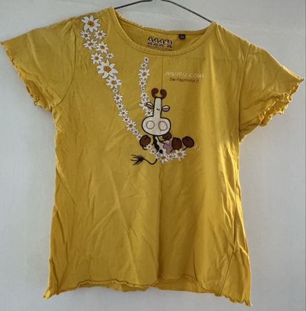 Yellow Giraffe T-Shirt Girl Size 128 - Cute Summer Top!