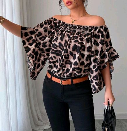 NEU - Off-Shoulder Bluse mit Glockenärmeln - XL - Leo Print