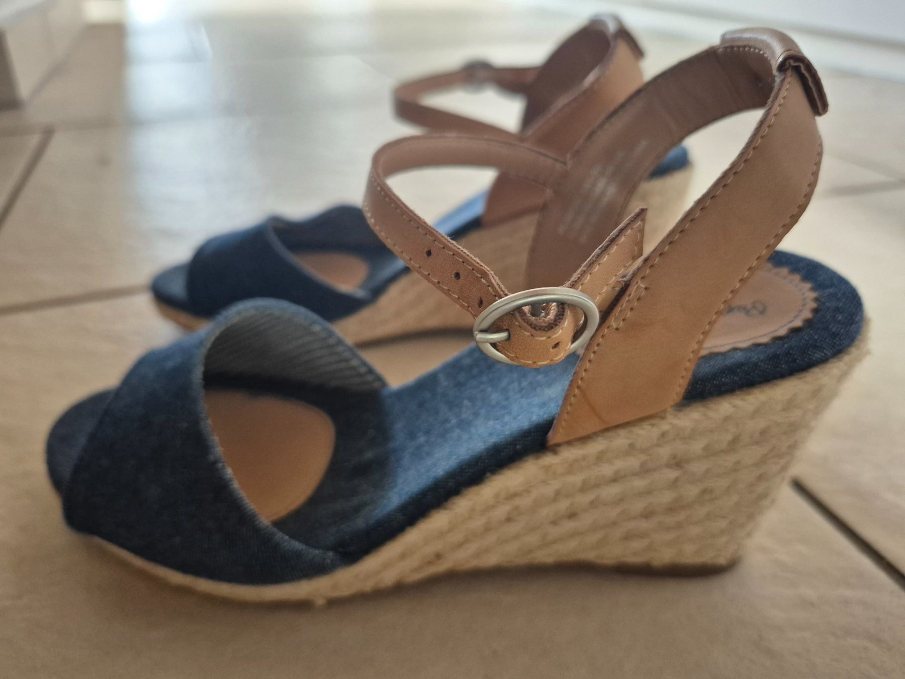 Pepe Jeans Scarpe da donna: Sandales compensées Pepe Jeans – Usato da Bassecourt venduto da jojor 2