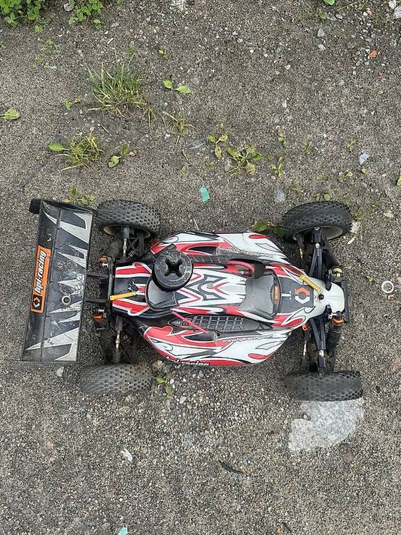 RC Kits de montage: Macchinina Telecomandara a motore (benzina) – D'occasion à Pollegio par Bernardo297 2
