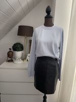 Eleganter Pullover von COS – Grösse M – Zeitlos und Stilvoll