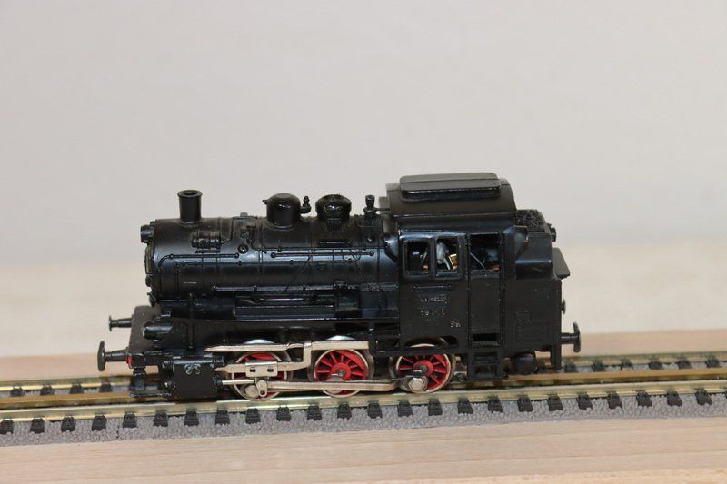 Märklin Modellini di ferrovie: Märklin Lok ( 472 ) – Usato da Kerzers venduto da Winu64 1