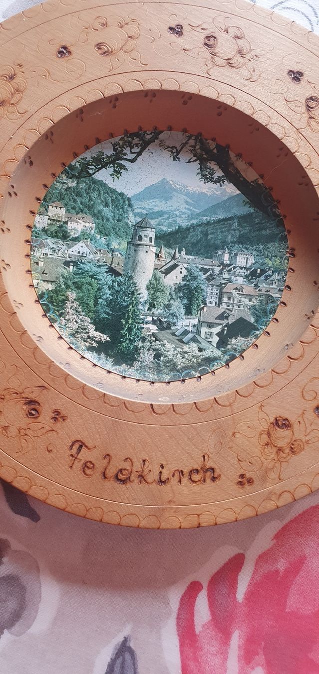 Piatti: Assiette décorative en bois Feldkirch – Usato da Aven venduto da stphane1577 1