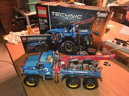 LEGO Technic 42070 6x6 All Terrain Tow Truck unbespielt!