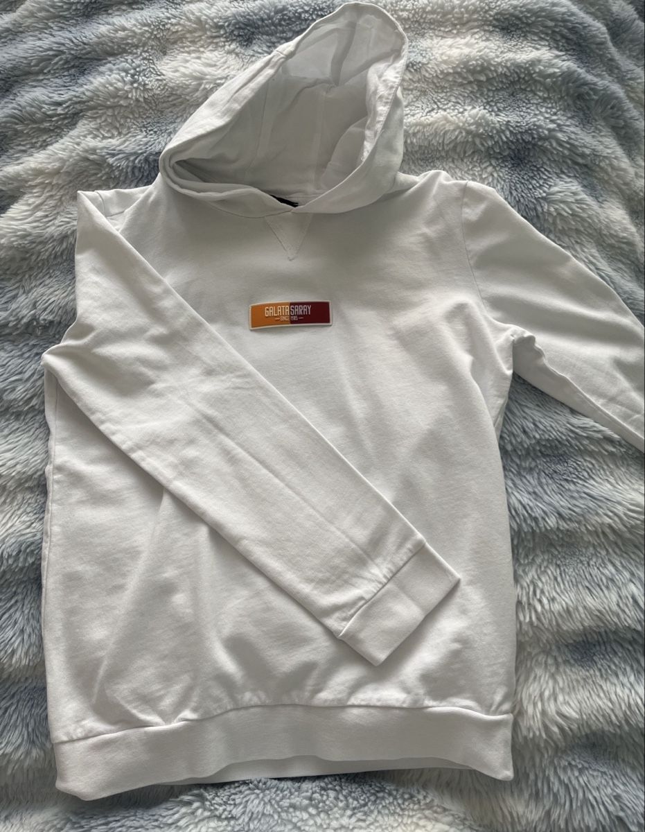 Pullover & Sweatshirts: Galatasaray Pullover – Neu (gemäss Beschreibung) aus Wetzikon ZH von eli_kg9j