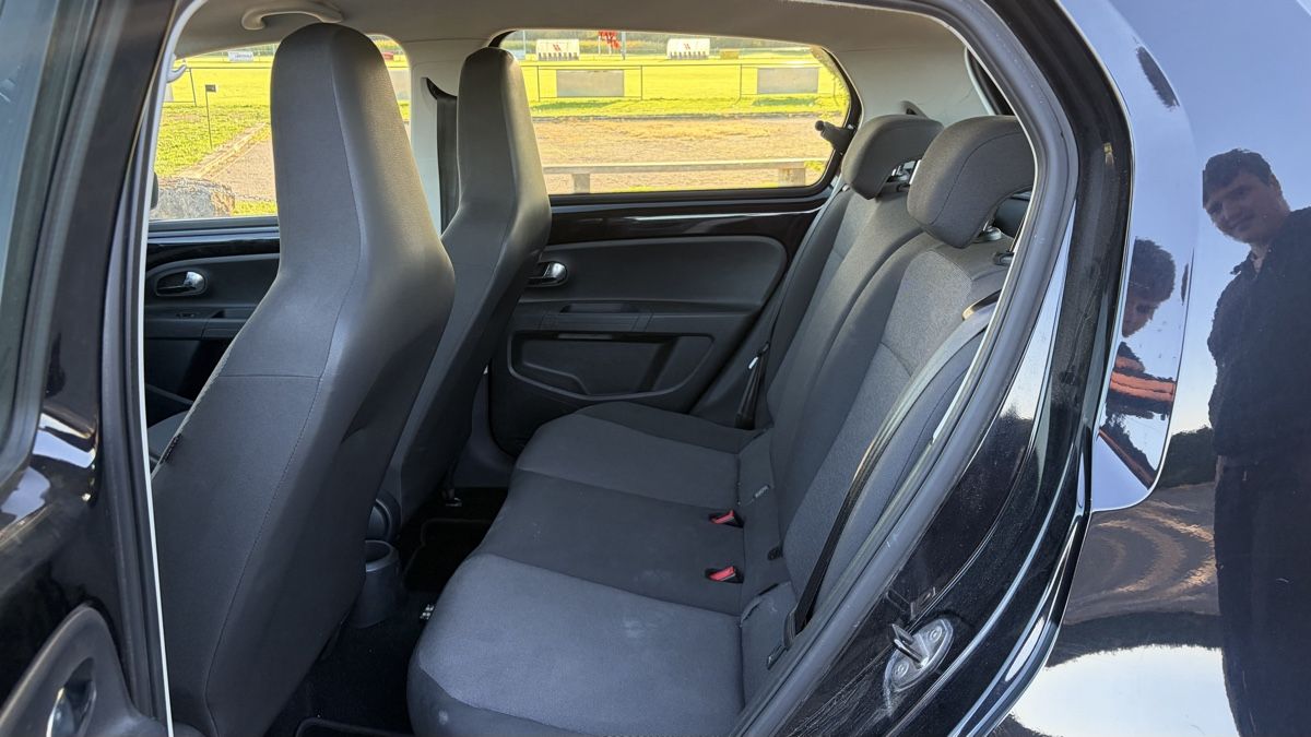 VW Automobili: VW up! Move 1.0 TSI 60 PS – Usato da Gletterens venduto da yla_y7sw 5