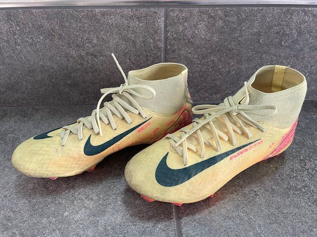 Scarpe da uomo: Fussballschuhe Nike Gr. 37.5 – Usato da Eschenbach LU venduto da Baer01 1