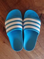 Adiletten / Badeschuhe / Badelatschen 34