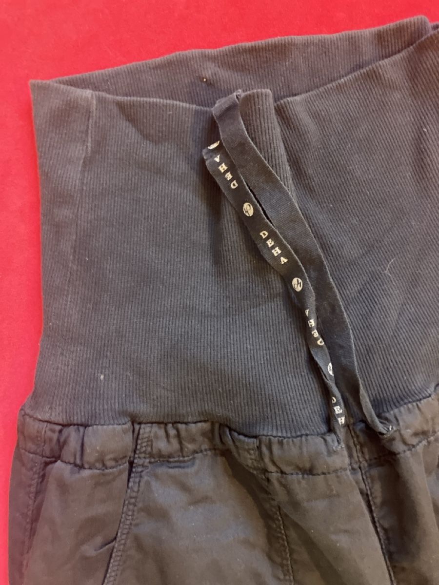 Pantaloni: Deha Freizeithose schwarz mit hohem Bund Grösse M – Usato da Muralto venduto da jac_hkz5 2