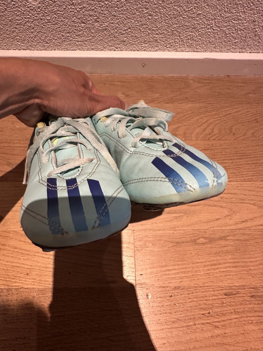 Scarpe per ragazzi: Fussballschuhe 33 – Usato da zug venduto da saliviolyn 3