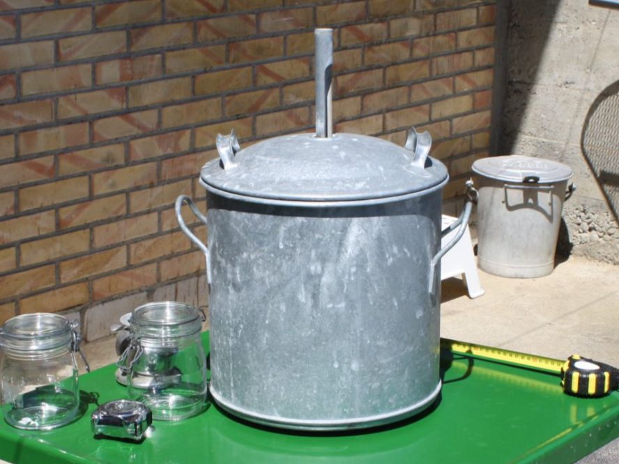 Casseroles: EINMACHTOPF EINKOCHTOPF VINTAGE – D'occasion à Wauwil par Pneuedy 1