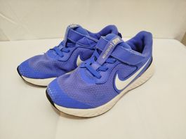 Nike Revolution 5 Kinderschuhe, Gr. 29.5