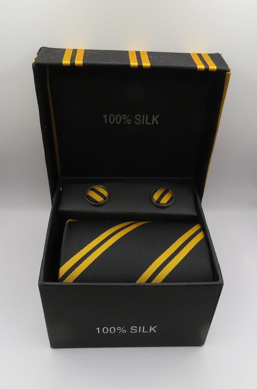 Krawatten: KRAWATTEN Set - 100% Silk - Neu in Box - Liquidation – Neu (gemäss Beschreibung) aus Grenchen von Yamahwildstar16