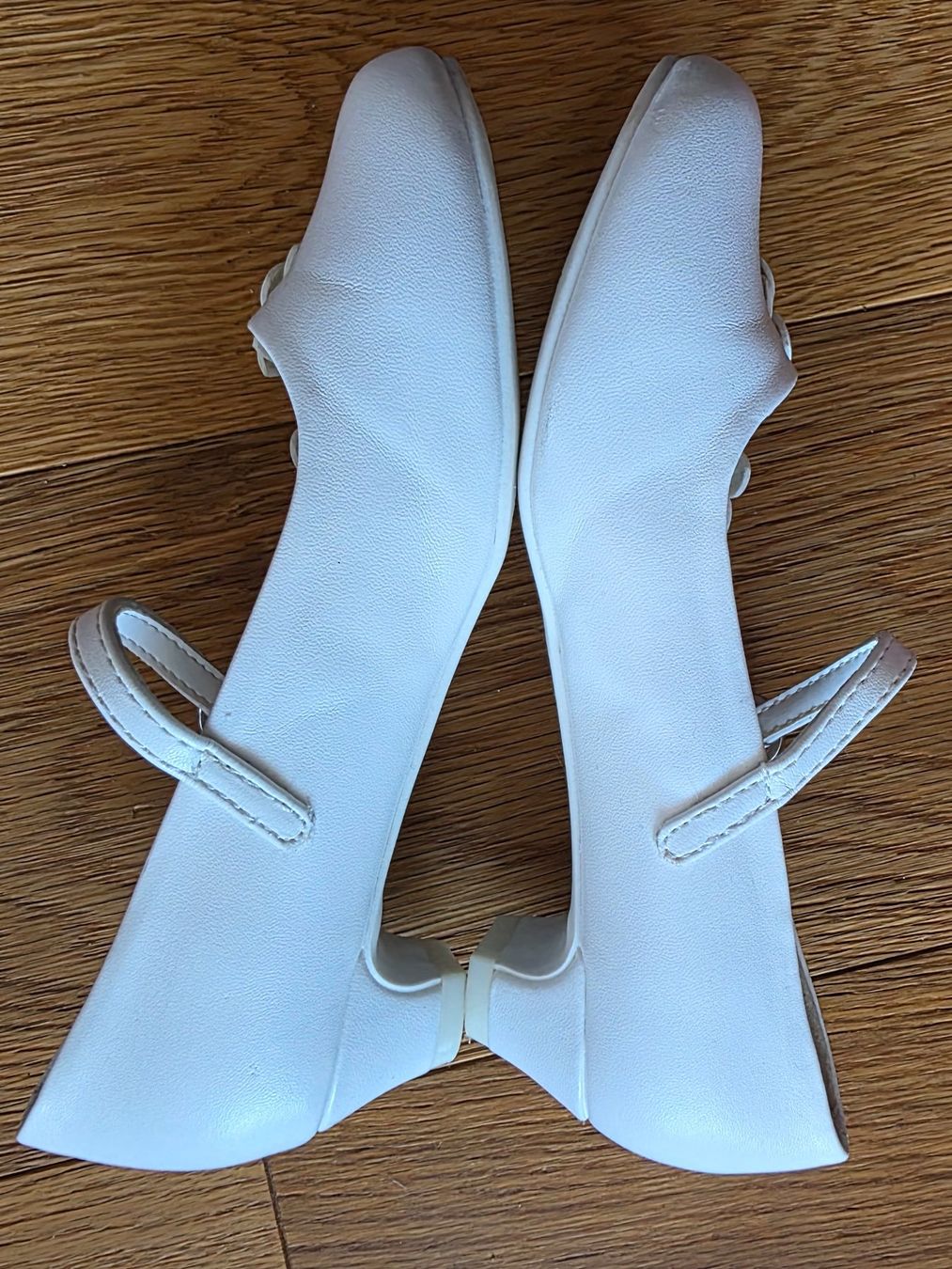 Dosenbach Scarpe per ragazze: Mädchen Schuhe Cupcake mit Blumen, Grösse 31, NEU! – Nuovo (secondo la descrizione) da Zell LU venduto da claro62 4