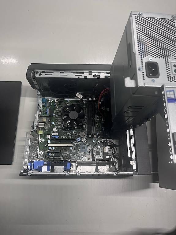PC: Dell Precision 3630  Intel i7-9700 – Usato da Alpnach Dorf venduto da nik_qt2d 3