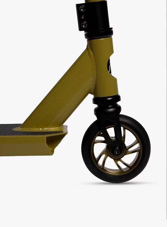 Kickboard: BEACH MOUNTAIN Stunt Kinder Scooter – Usato da Reinach BL venduto da j_7fjs 2