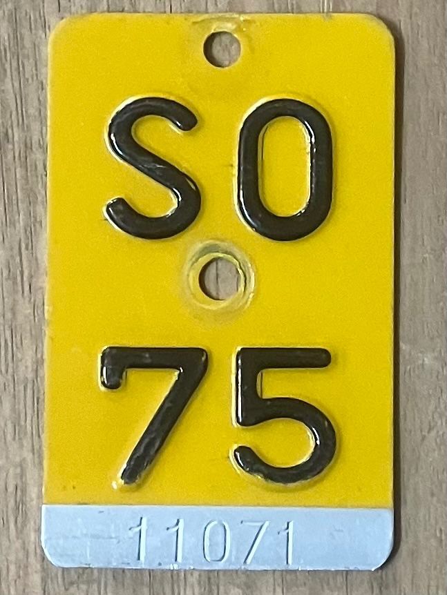 Insegne: SO 75 - TÖFFLINUMMER - MOFASCHILD - PLAQUE DE MOFA - SO 75 – Usato da Basel venduto da lagavulin02