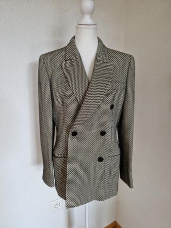 Klassischer Blazer von MANI, Grösse 46, neuwertig