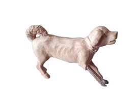 Figur Hund geschnitzt