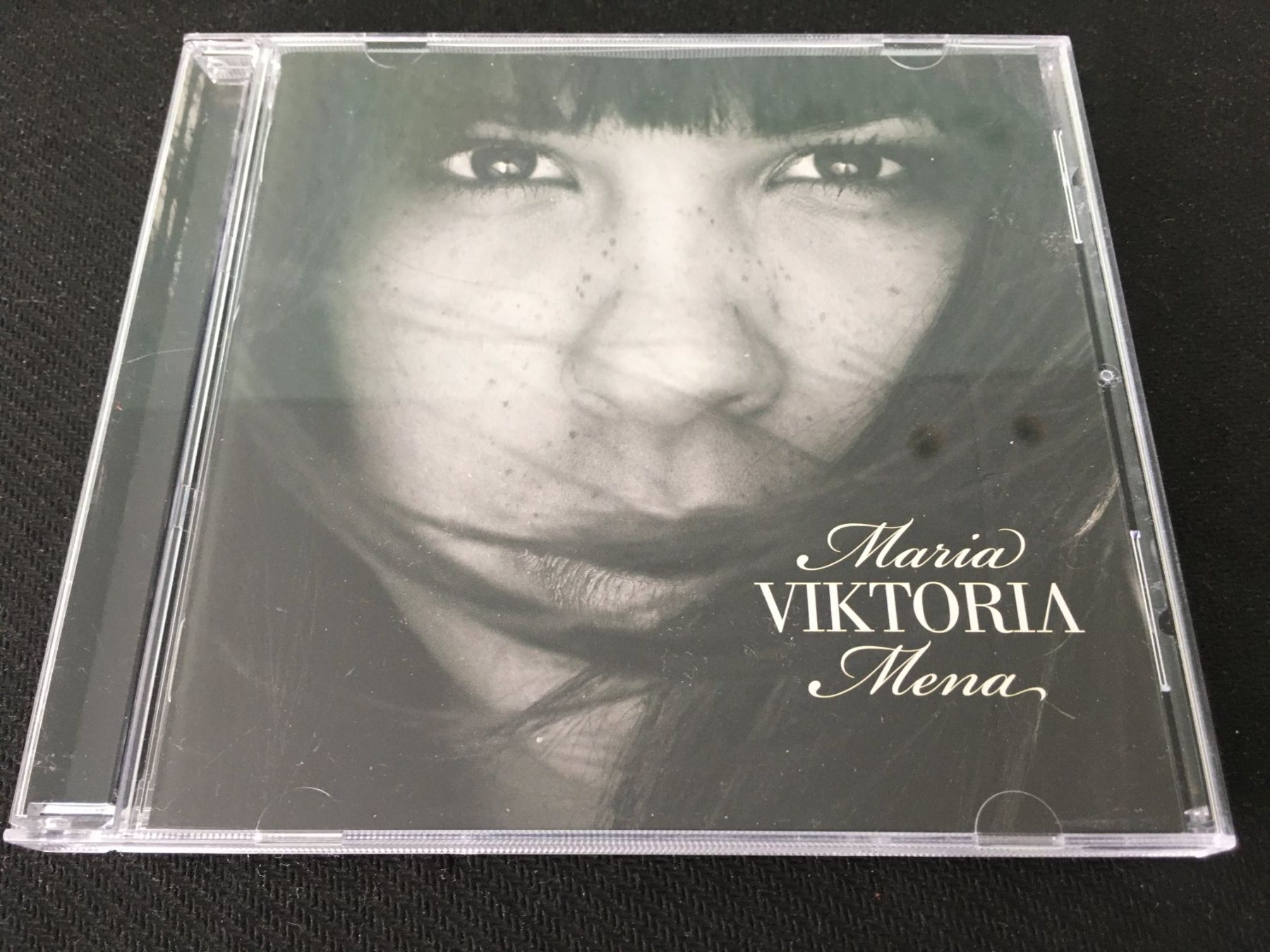CD: Maria Mena - Victoria -CD- – Usato da St.Gallen venduto da MedienJoe