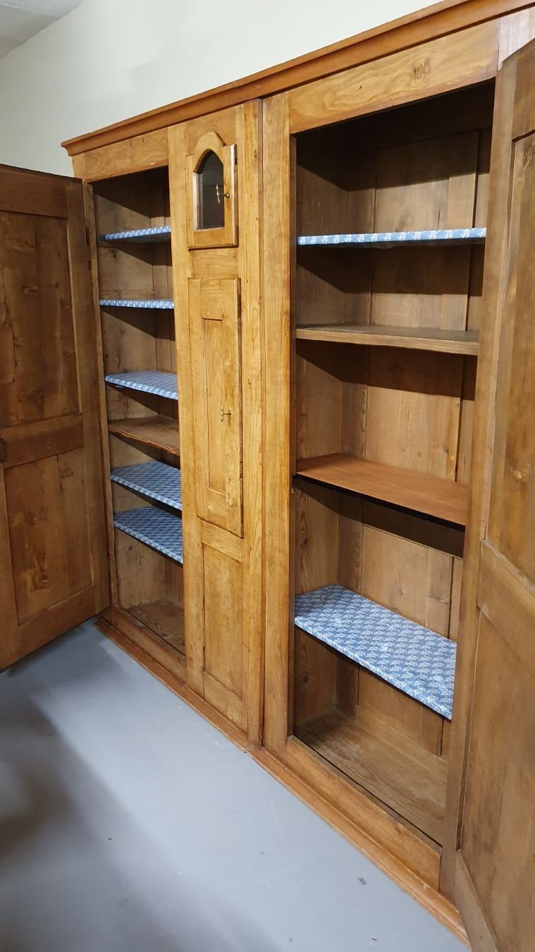Armadi: ANTIKER SCHRANK KIRSCH BAUMHOLZ – Usato da Dietikon venduto da brocki-eyra 8