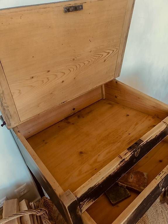 Scrivanie: Le bureau °Gustave° – Usato da Arzier-Le Muids venduto da Renov_1273 1