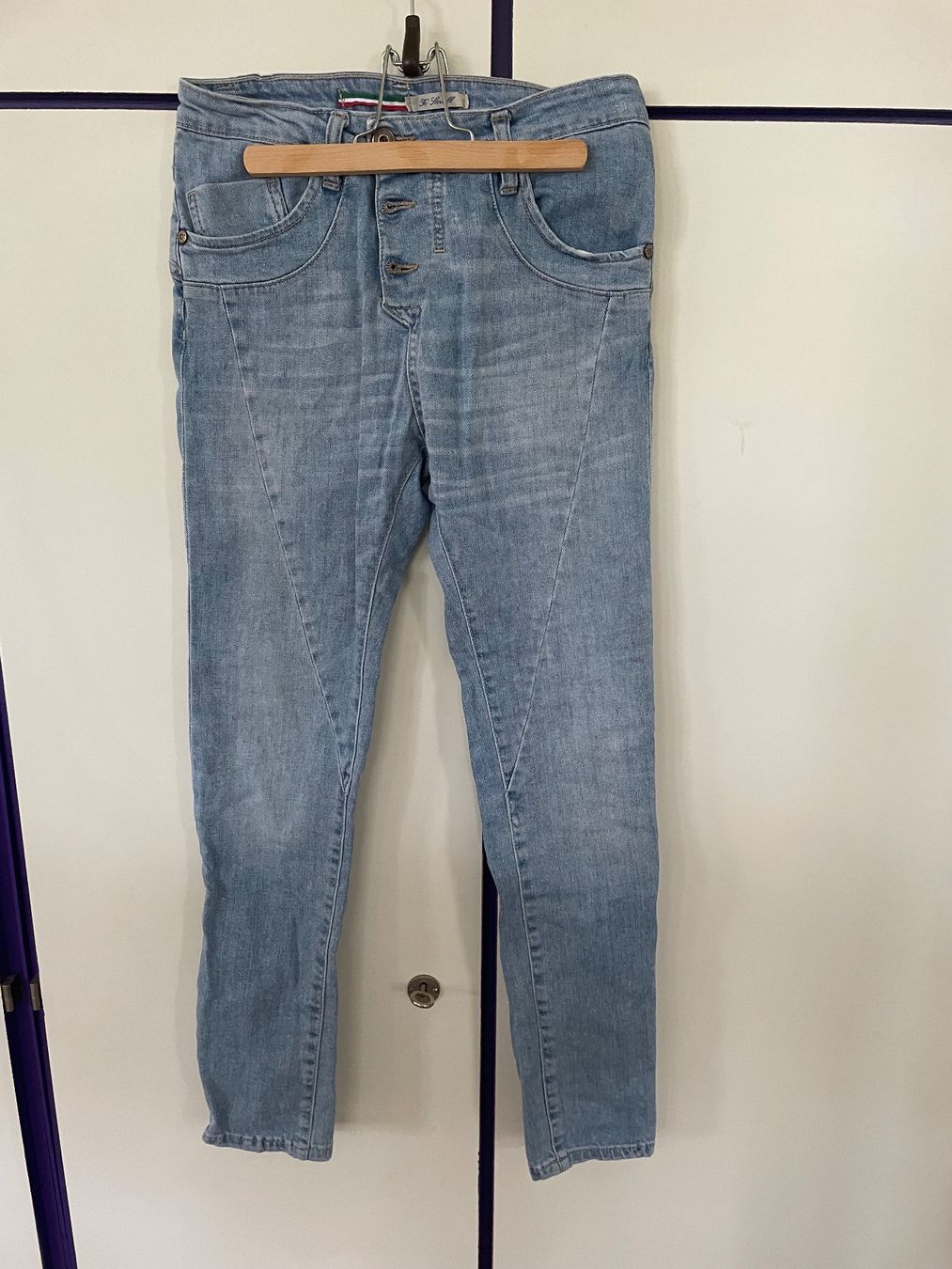 Jeans: Jeans, Gr. XS, hellblau, neuwertig – Gebraucht aus Biel/Bienne von linette78 1
