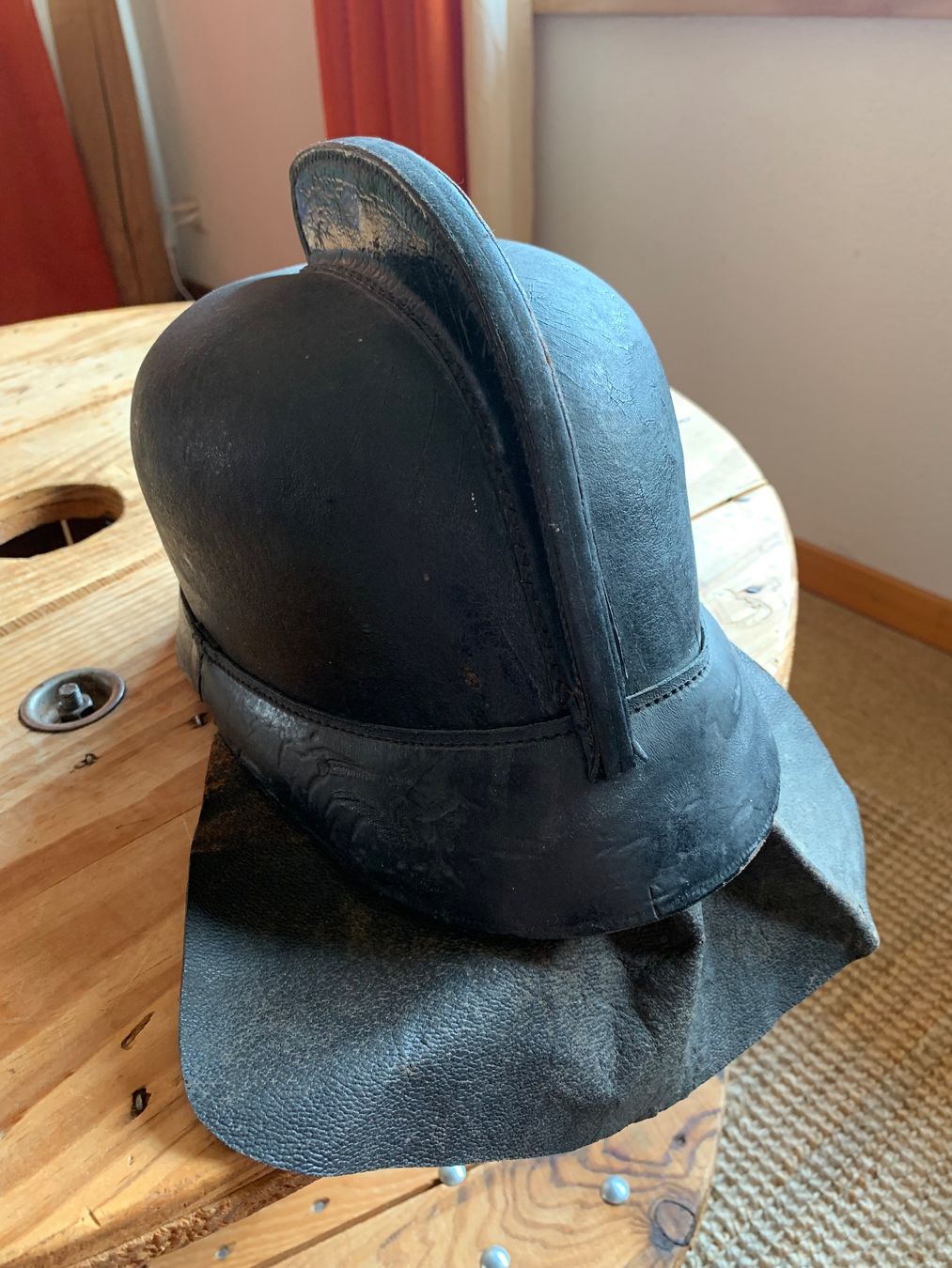 Vêtements & accessoires anciens: Alter Helm – D'occasion à Bibern SO par wecafra 4