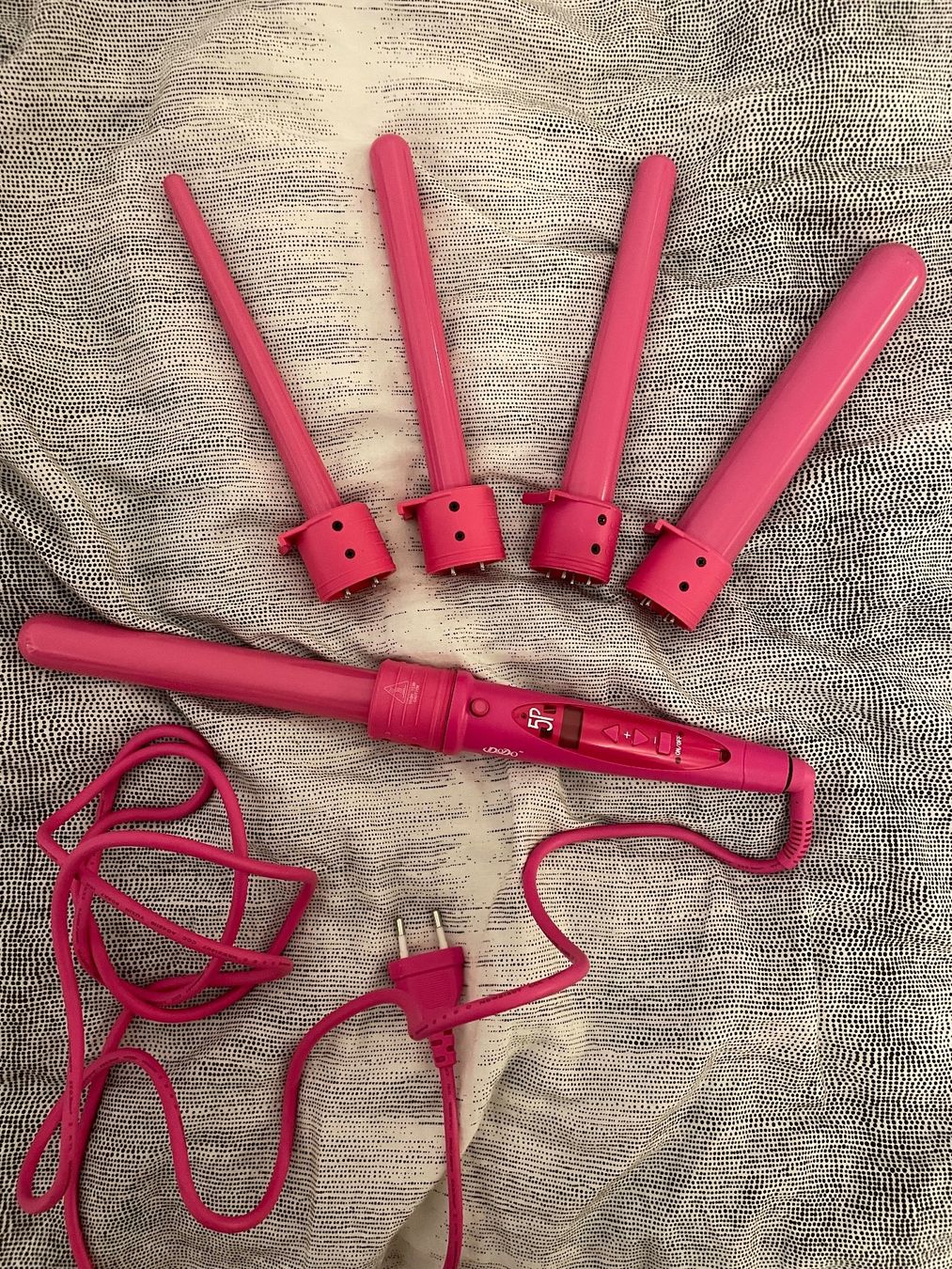 Piastre & Arricciacapelli: DoDo Lockenstab knall pink – Usato da Winterthur venduto da chiaraelisa93