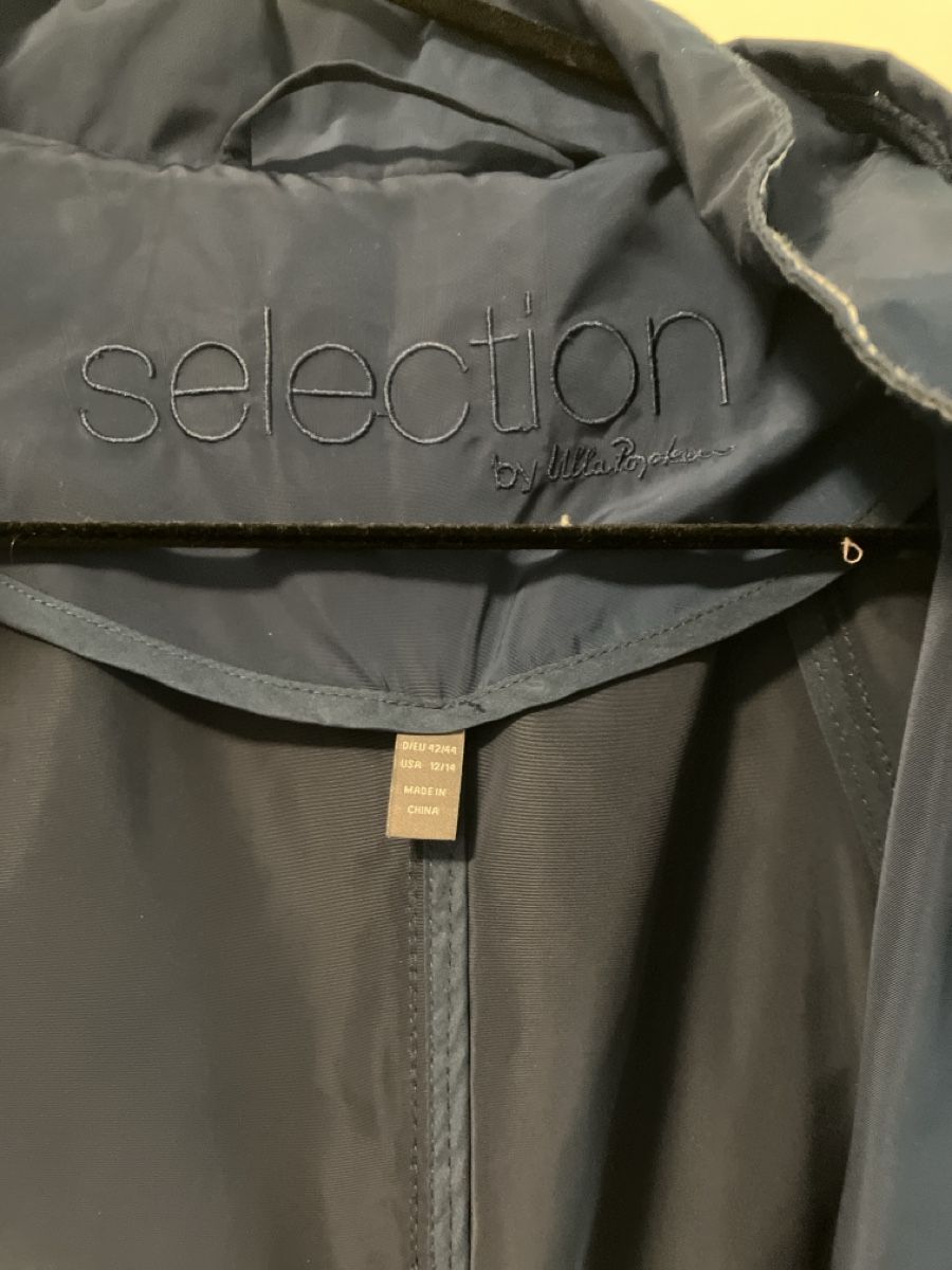 Ulla Popken Giacche: Ulla Popken Regenjacke – Usato da Basel venduto da aguona 1