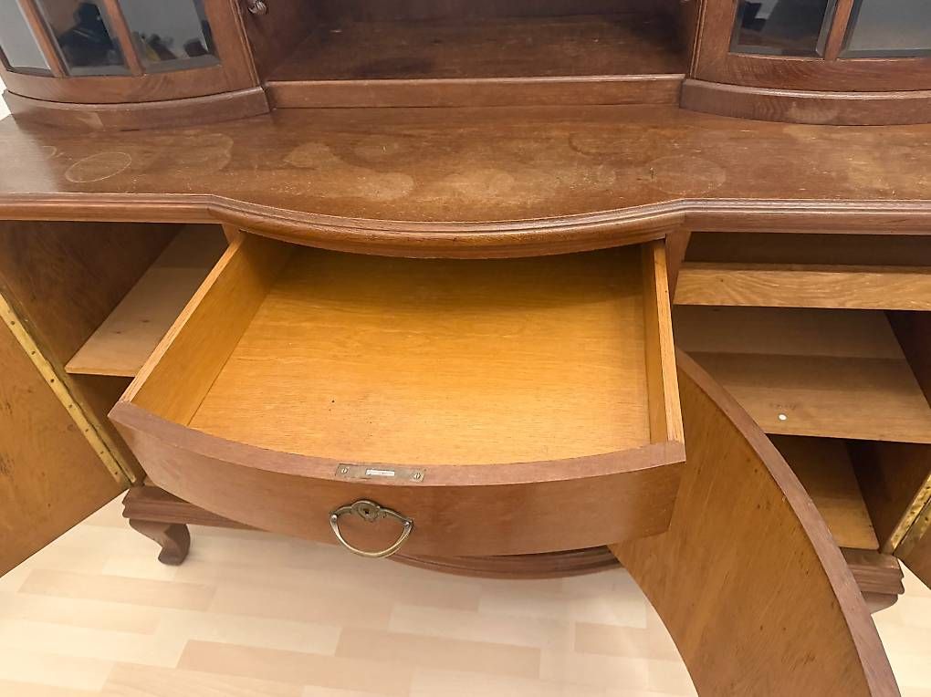 Armadi: Wohnzimmerschrank – Usato da Mönchaltorf venduto da fathomless3 3