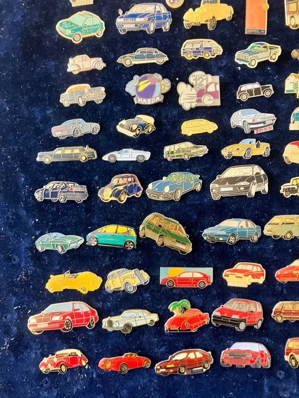 Placchette & Badge: ca. 100 Pin diverse Autos (20) – Usato da Basel venduto da djwwpp 4