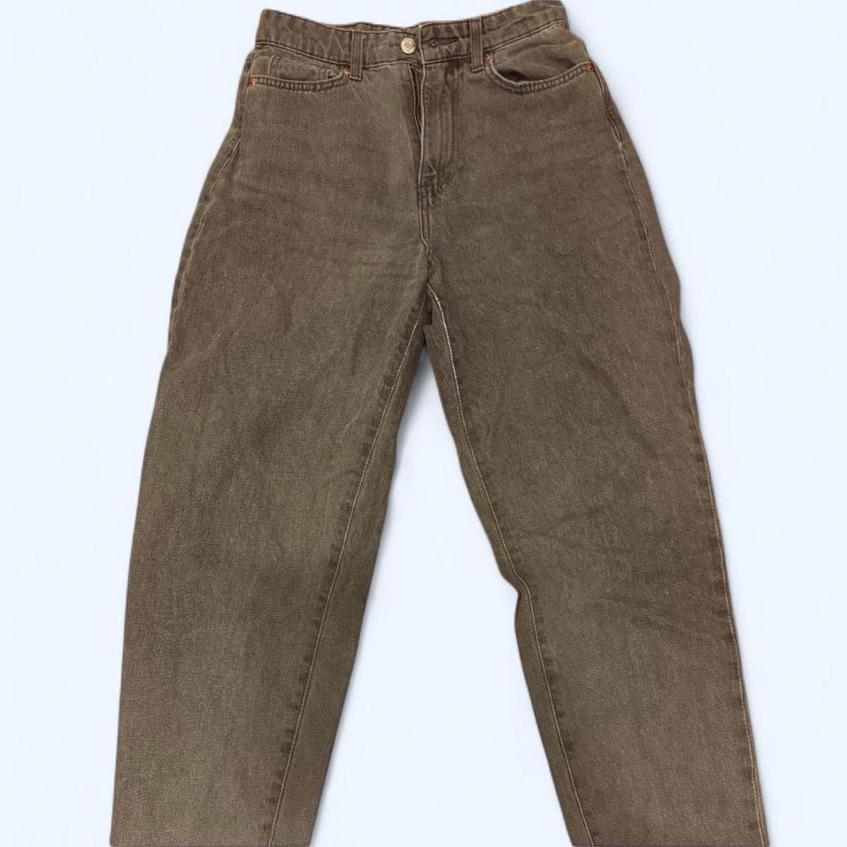 Bershka Jeans: graue Jeans – Nuovo (secondo la descrizione) da Bern venduto da ewa_8csp