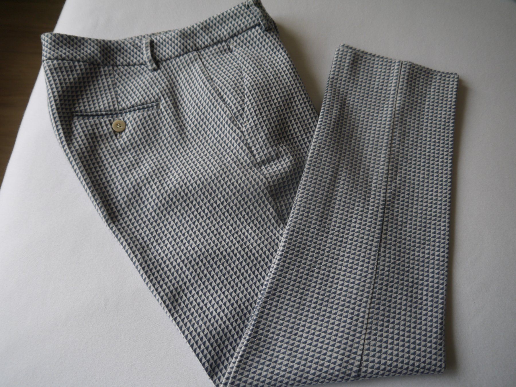Max Mara Pantaloni: WEEKEND MAX MARA Hose – Usato da Hagendorn venduto da Blaf