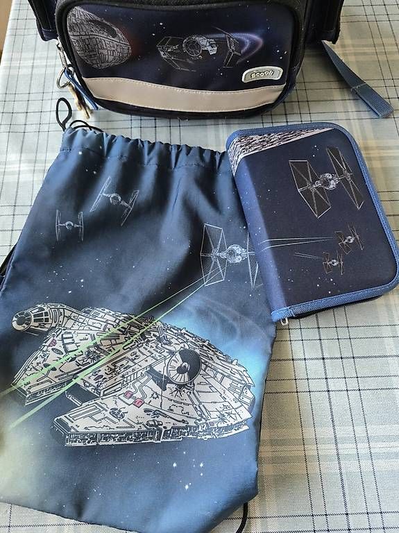 Borse & Zaini: Scooli Rucksack -Set Star Wars, Etui & Turnbeutel – Usato da Allschwil venduto da tiz_tf58 2
