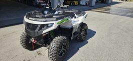 Quad avec fraise auxiliaire