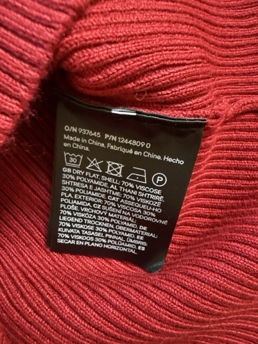 H&M Pullover & Sweatshirts: Damen Pullover H&M Rot Grösse M guter Zustand – Neu (gemäss Beschreibung) aus Oberrieden von Allesundanderes 2