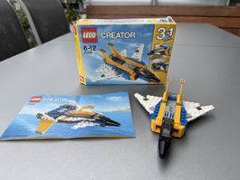 LEGO Creator 3-in-1 31042 Flugzeug-Set mit Bauanleitung